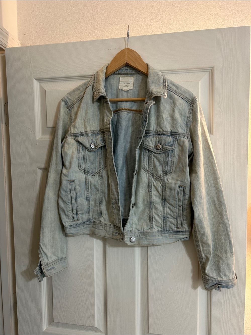 American Eagle Outfitters Light Wash Blue Denim Jacket
